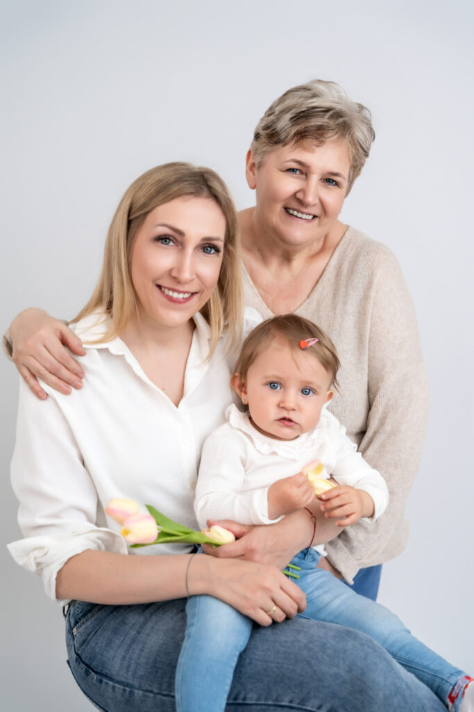 Klasszikus stúdió családi fotó – profi családi portré